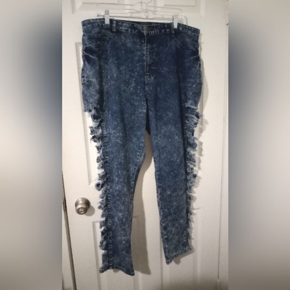 Elite jeans distressed blue 💙 jeans